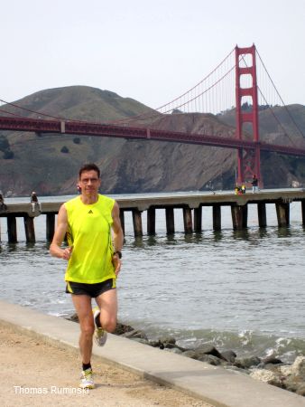 Thomas Ruminski vor der Golden Gate Bridge in San Francisco